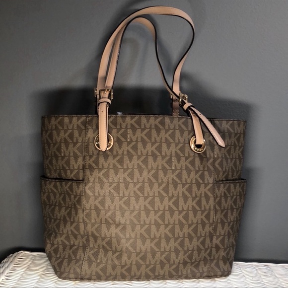 Sally 2 in 1 Logo and Faux Leather Tote Bag - Picture 2 of 9